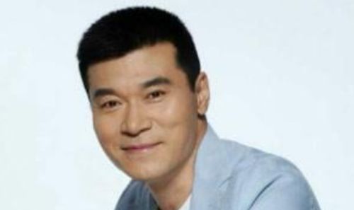  一夜红遍全国,妻子养了他5年,白眉大侠赵恒煊现如今怎样了