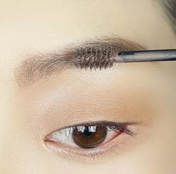  单眼皮女生都能妆的这么美,再也不想要双眼皮了