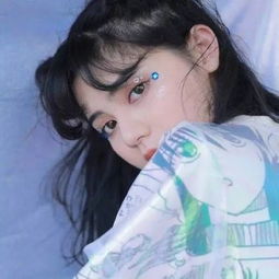  头像没人劝你早睡吗还是有人陪你熬夜