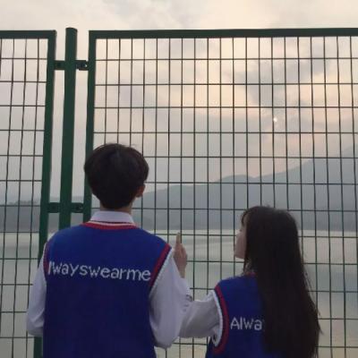  校服学生情侣头像一对两张学院风清新情头