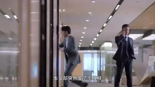  突围花絮闫妮放肆大笑,传染靳东秀出表情包,片场欢喜冤家