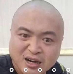  组里是不是清融反串黑很多