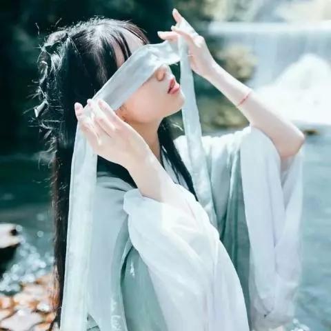 霸气有杀气古风女生头像