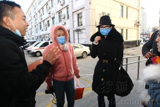  潘霜霜献熊猫血救白血病女童克服打针晕血高清图