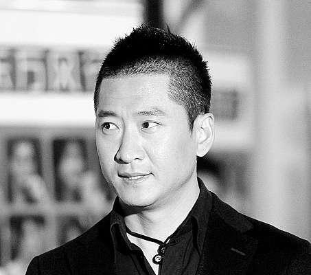  周杰并没有退出演艺圈,曾经血泪经历和如今的巅峰,你知道多少