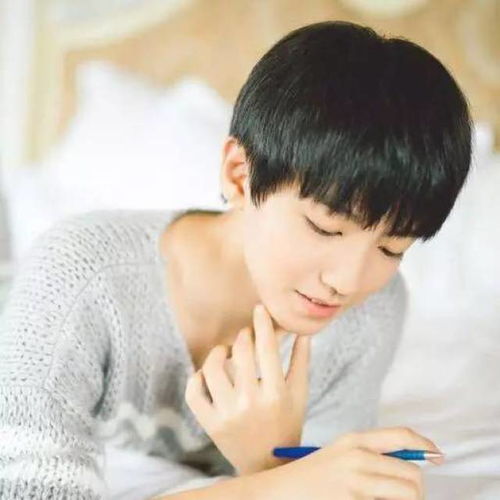  王俊凯和孟子坤是双胞胎吧只有真爱粉能一眼看出
