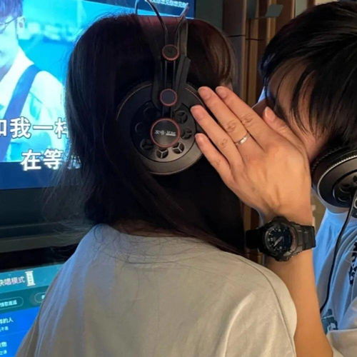 十分喜欢的情侣头像
