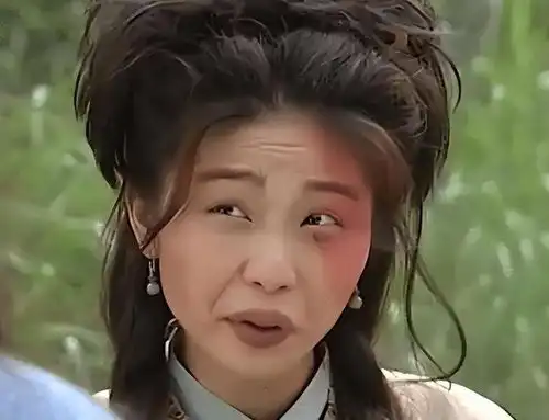 赵丽颖丑照表情包扮丑