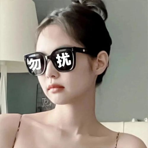  头像换你最喜欢的头像,喜欢的人跟自己聊天