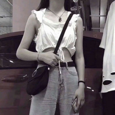  半身情侣头像不露脸一对姐就爱淑女怎么了