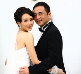  王思聪当伴郎表情酷帅抢风头跑男团将大闹黄晓明婚礼