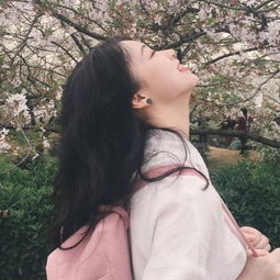 唯美时尚女生微信图像42