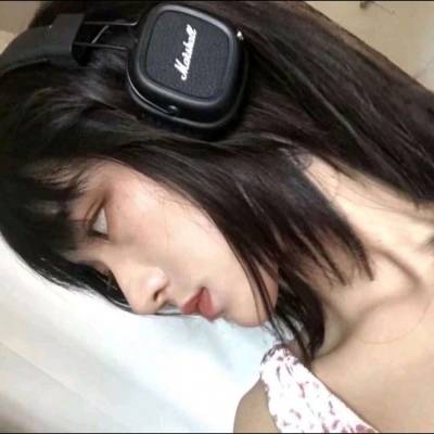  高冷女头侧脸真人2020好看较火的高冷长发气质女头