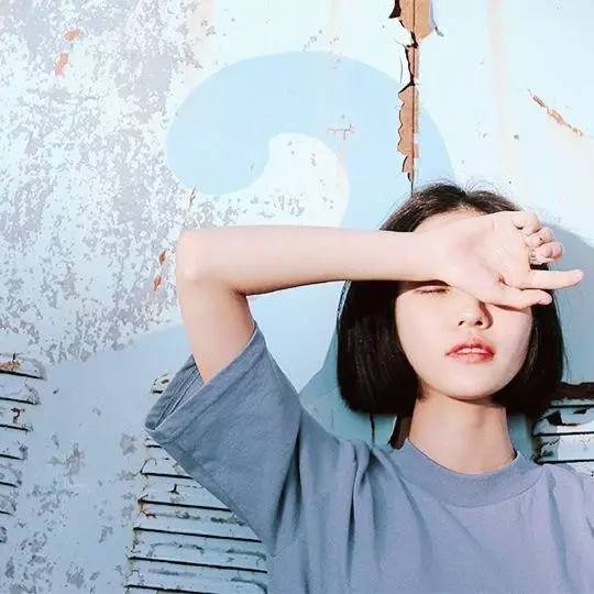  摄影技巧丨学会这4招,轻松拍出自然又有气质的照片