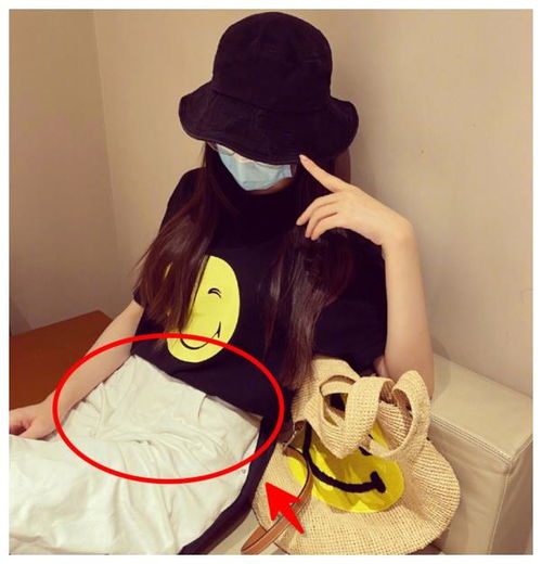  唐嫣晒罗晋视角全身照,小腹平坦恢复神速,口罩遮面难掩少女气质