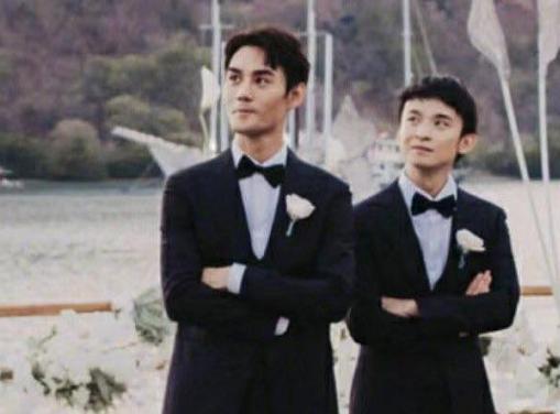  婚礼上抢捧花,女明星一个比一个兴奋,王凯董子健的表情好尴尬