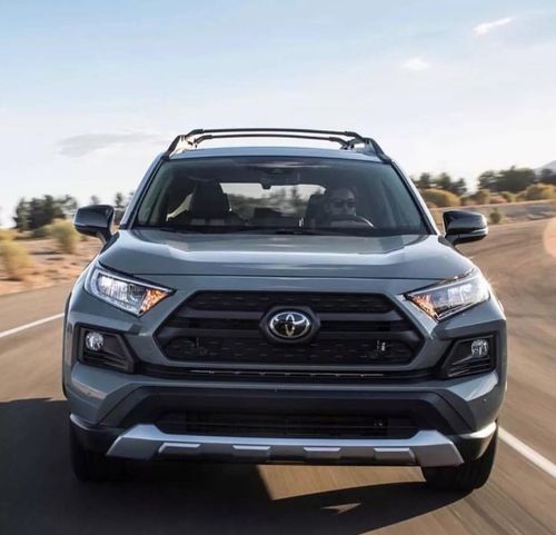  2025款丰田rav4曝光,配机甲包围豪华内饰,还看啥crv