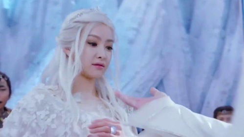  5位白发的古装美女,第一最惊艳第二最经典