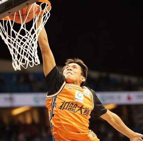  矣进宏身高1米78的草根扣篮王,他从大山走向cba全明星的赛场