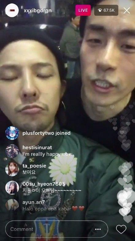  权志龙醉酒素颜开直播,嘟嘴卖萌成表情包