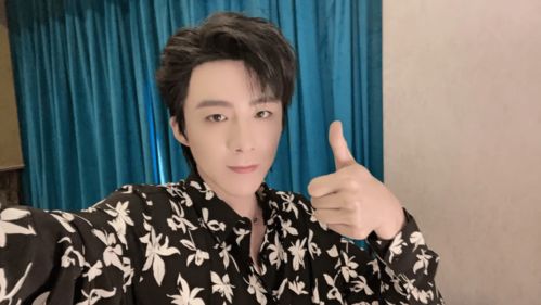  陈亚男小号晒回朱楼村包水饺,大衣哥唱歌心情好,网友都是回忆