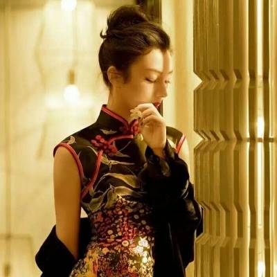  温婉复古旗袍女生头像优雅女人旗袍微信头像图片大全