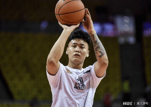  多宝资讯中国男篮处于悬崖边缘,赵睿或将成为救火队员