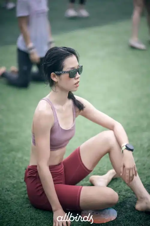  单车美女铁三博主户外达人骑行萌新阿张宝贝儿