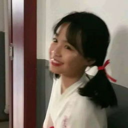 低俗个性情侣头像女生