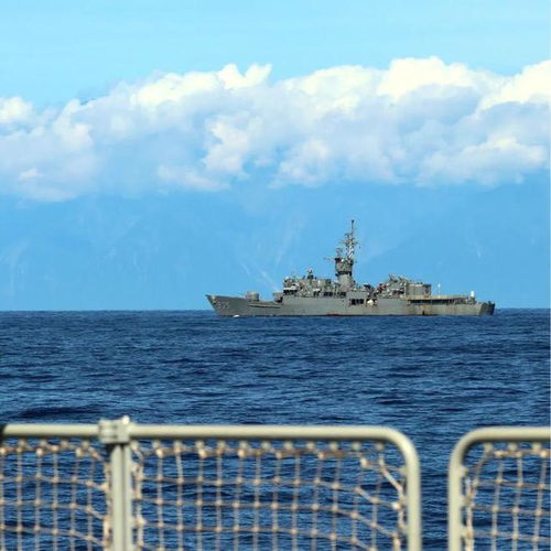  现场图片解放军抵近台湾海岸线