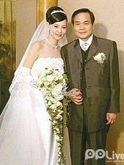  110711邓育昆追悼会刘雪华神色哀伤综艺高清视频pp视频原pptv聚力视频