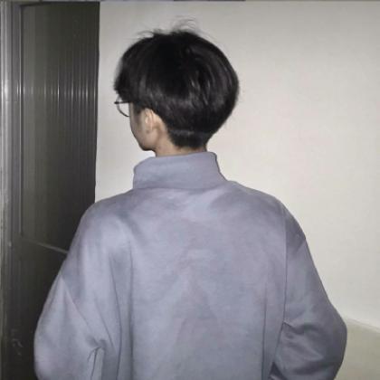 qq头像背影男生,我终于可以放手了