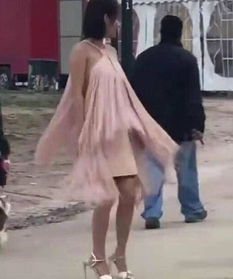  延禧娘娘登跑男,佘诗曼贡献表情包,吴谨言讨喜,张嘉倪被孤立
