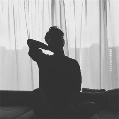  低学历真的配不上高学历吗