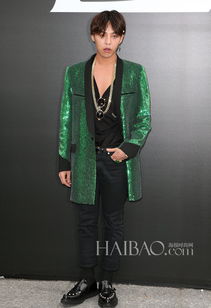  鸡涌君要掀颓废新时髦权志龙现身2015春夏巴黎男装周saintlaurent大秀,酷炫新gd海报时尚评审团如何评