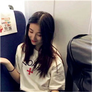  笑容灿烂美女头像美女笑的样子最迷人