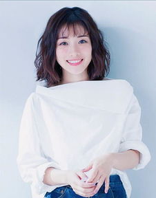 石原里美入选今年日本女性最想拥有的颜,终究比不过冠军的她