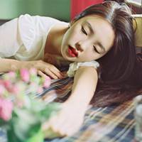  女生唯美意境头像他的心早已变换了季节