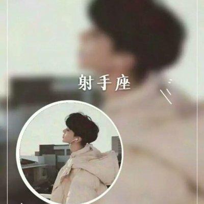 最近抖音最火的情侣头像