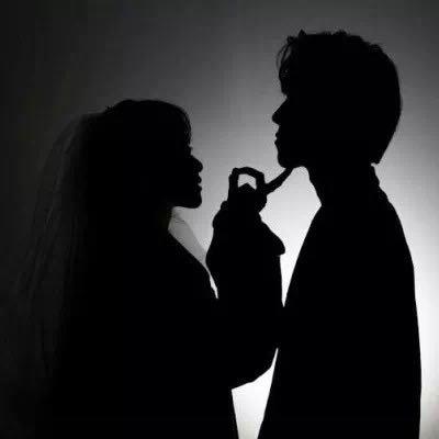  婚纱情侣头像一左一右40张抖音超火婚纱情头