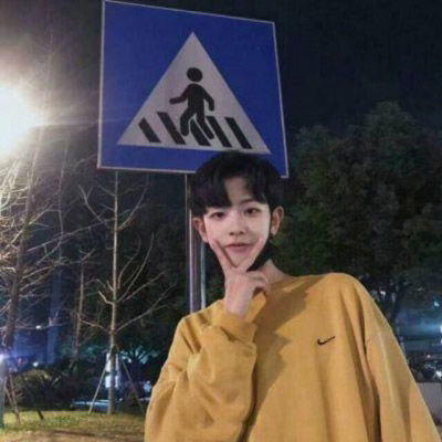  网红头像男韩国网红ins男头像