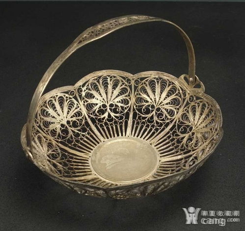  银花丝镶嵌水果花篮